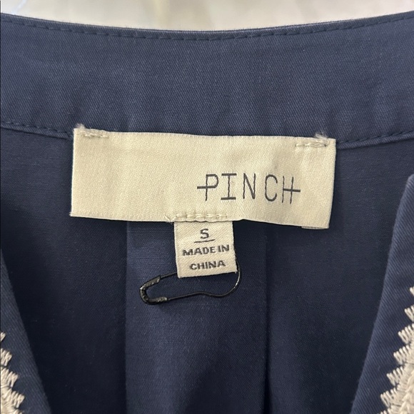 Avara pinch Roxanne, navy mini dress puff sleeve size Small EUC - Picture 4 of 7